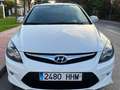 Hyundai i30 Berlina Manual de 5 Puertas Weiß - thumbnail 3