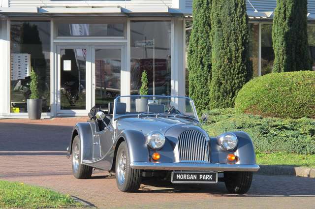 Morgan Plus 4 SEHR gut ausgestattet, siehe Text !