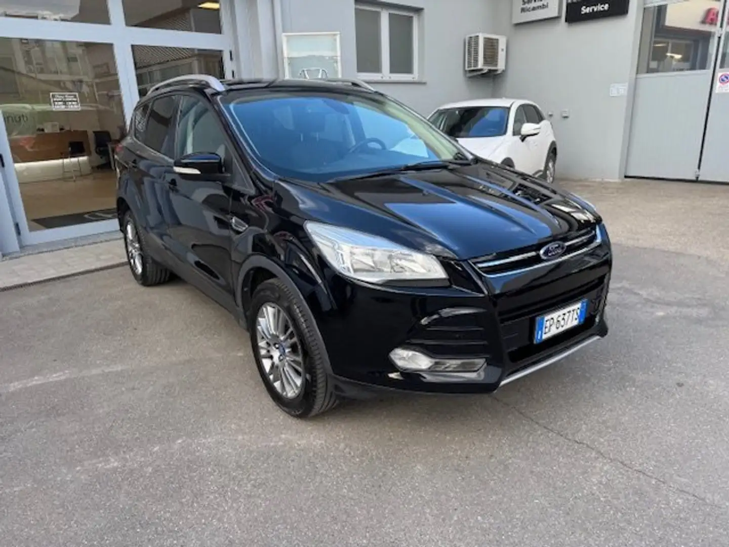 Ford Kuga Kuga 2.0 Diesel automatica Titanium 4x4 Nero - 2