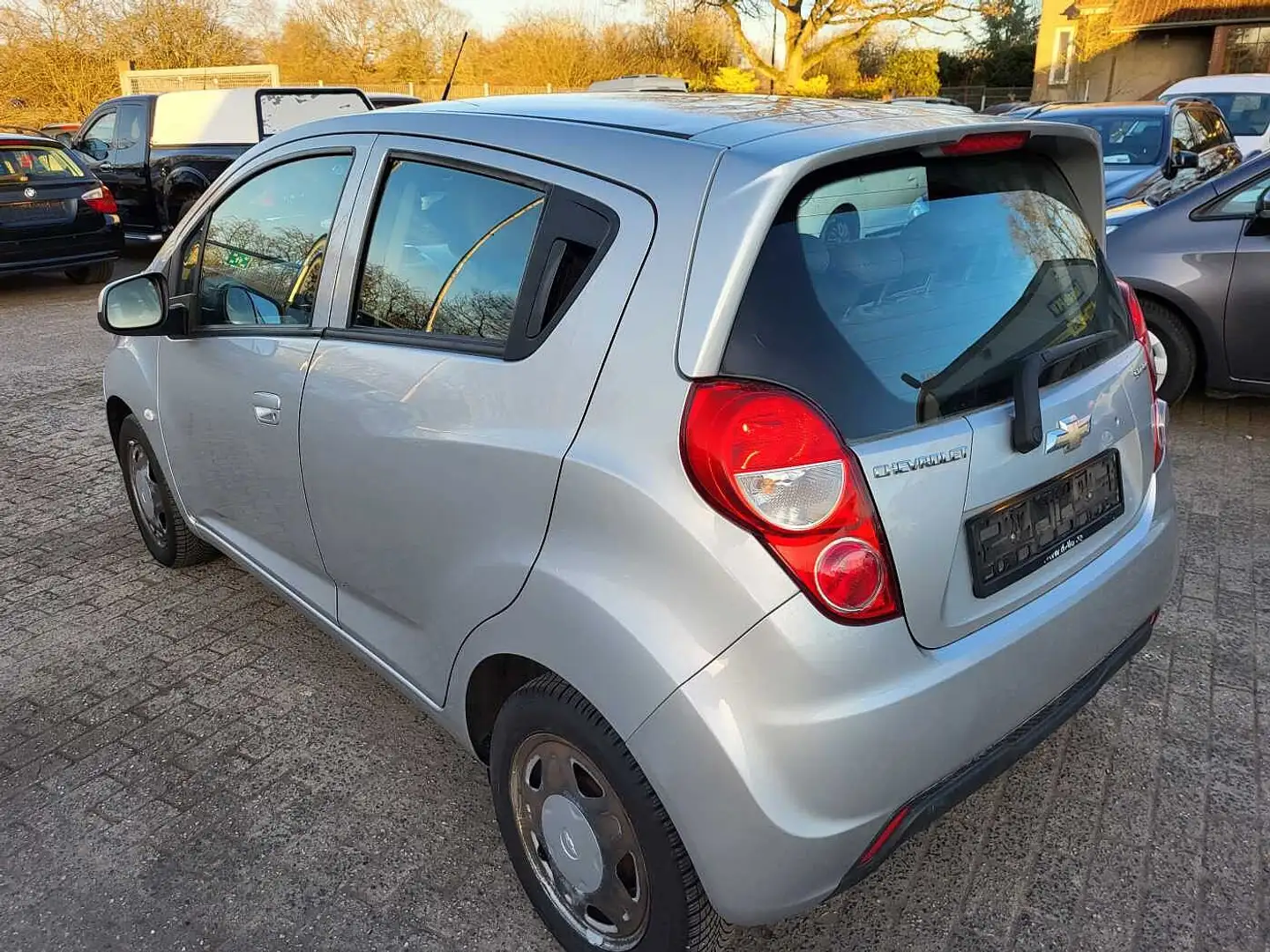 Chevrolet Spark 1.0 LS A/C Silber - 2