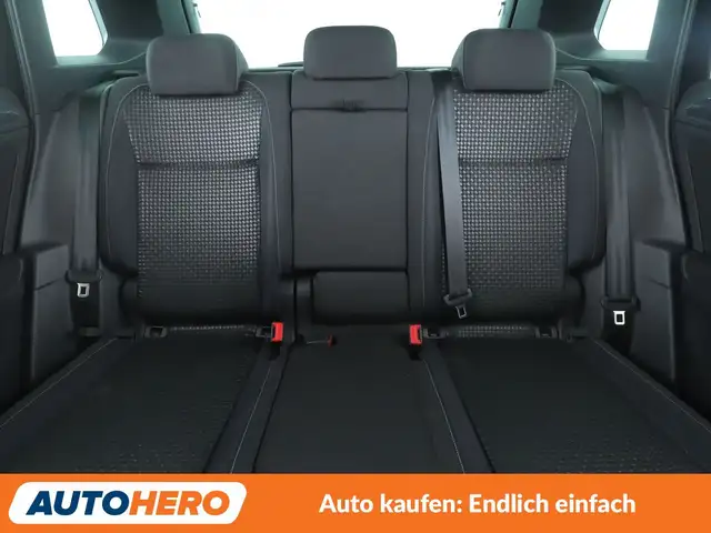 Volkswagen Tiguan view 15