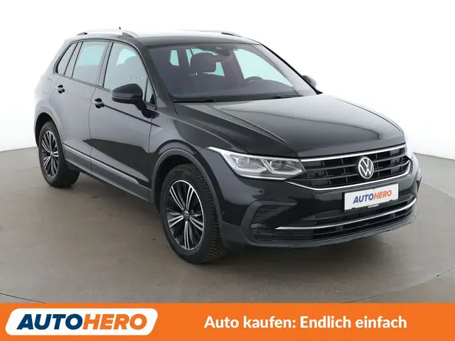 Volkswagen Tiguan view 8