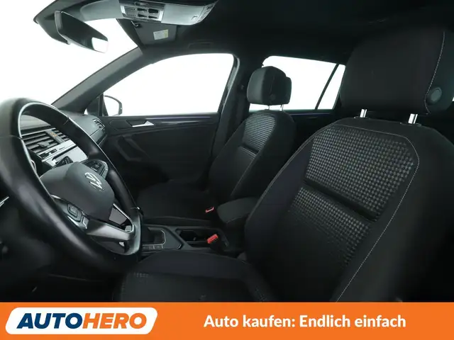 Volkswagen Tiguan view 10