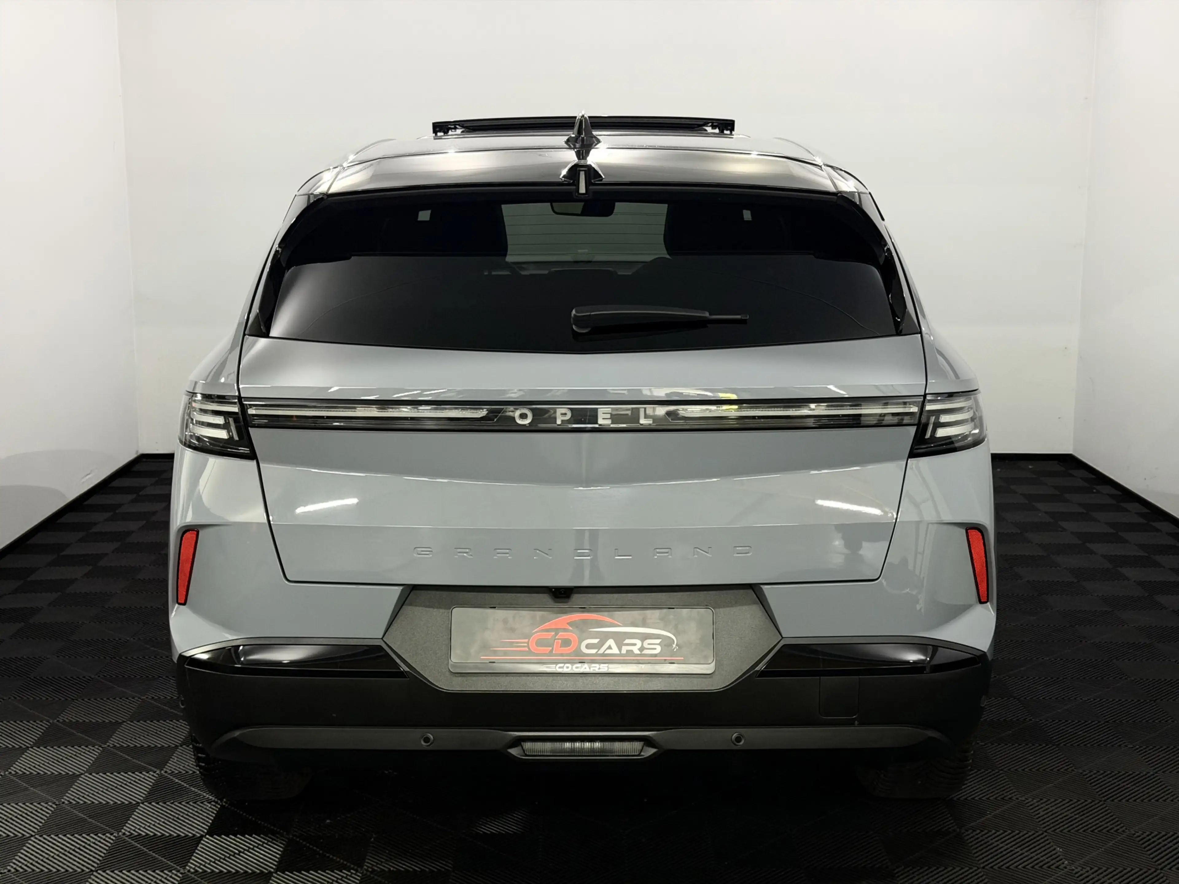Opel Grandland 1.2 Turbo Hybrid 145pk eDCT6 GS Panoramadak, 360 C — photo 5