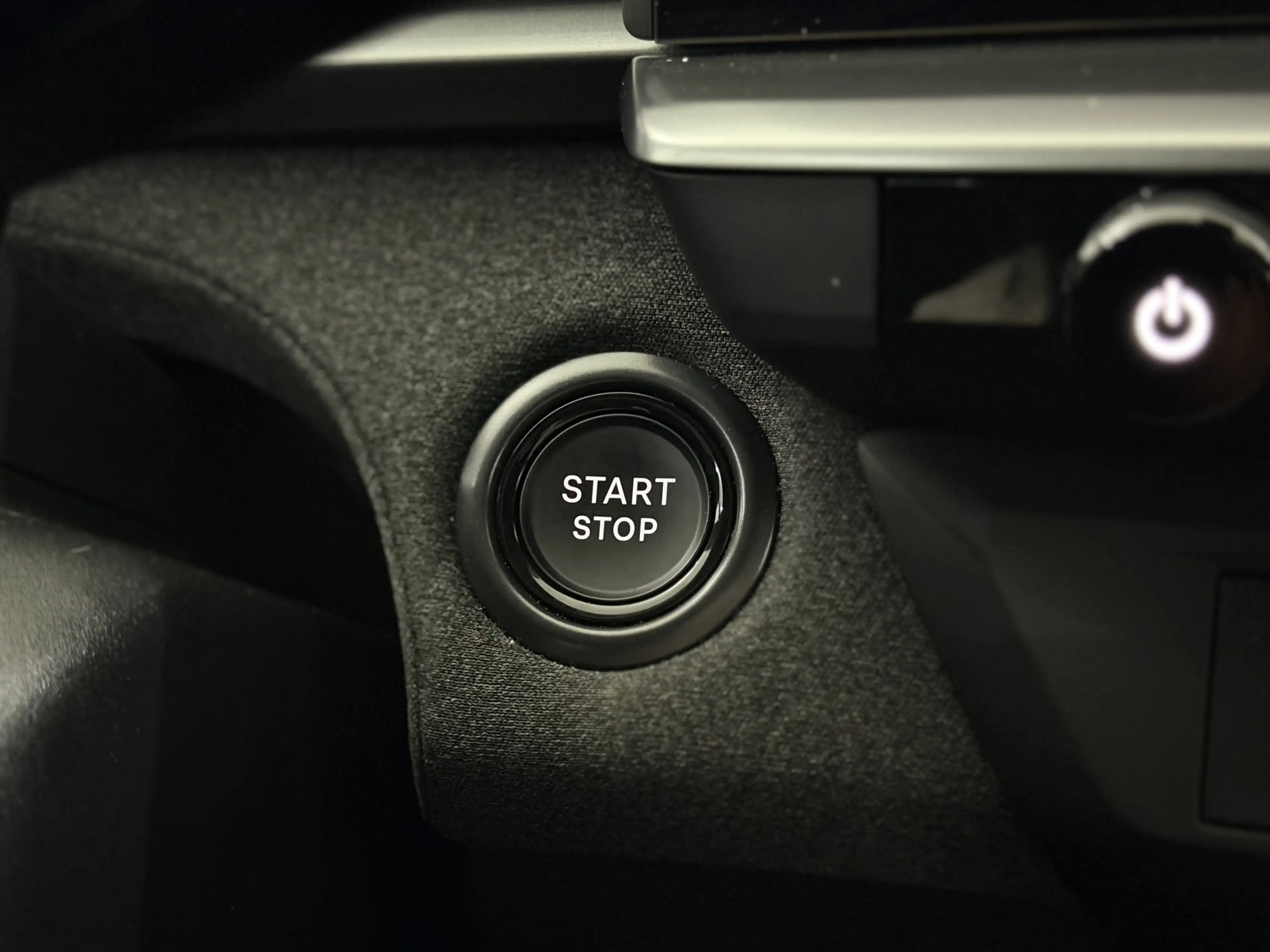Opel Grandland 1.2 Turbo Hybrid 145pk eDCT6 GS Panoramadak, 360 C — photo 26
