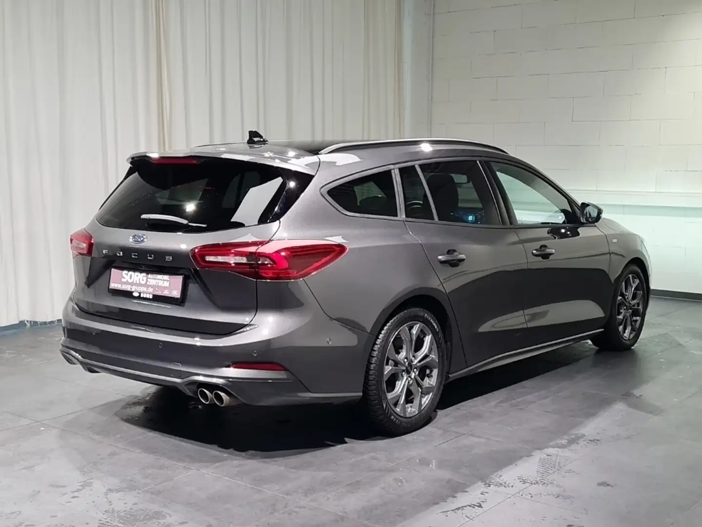 Ford Focus 1.5 EcoBlue ST-Line X*AUTO*PANO*B&O*-48%* Grau - 2