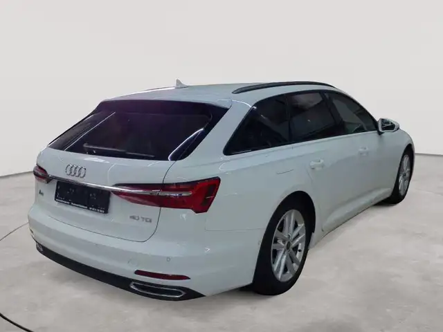 Audi A6 view 4