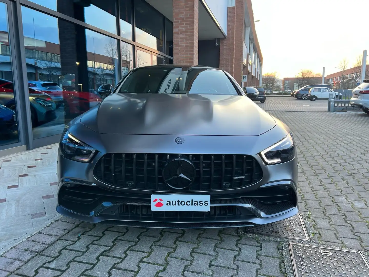 Mercedes-Benz AMG GT Coupe 53 mhev (eq-boost) Premium Plus 4matic+ Grigio - 1