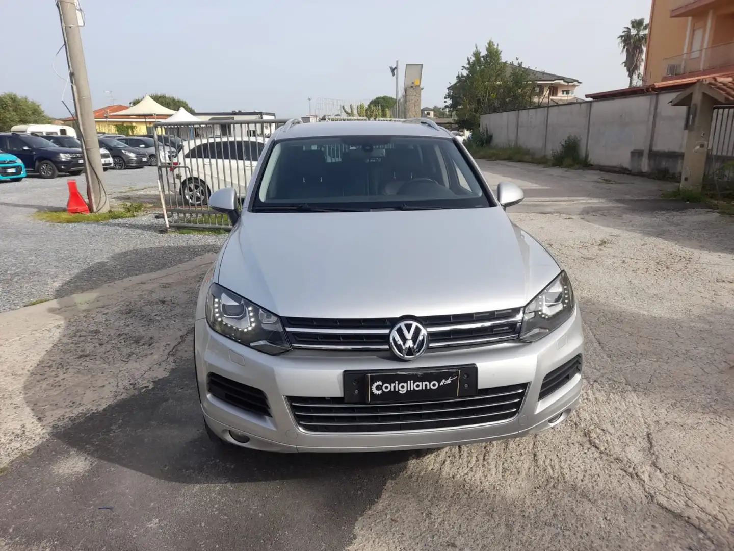 Volkswagen Touareg 3.0 V6 tdi Executive 245cv tiptronic Argento - 1