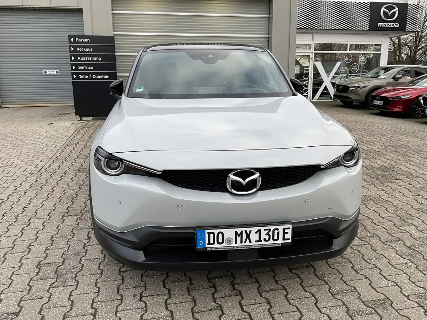 Mazda MX-30 e-SKYACTIV R-EV Makoto - Premium Paket Vorführwage Weiß - 1