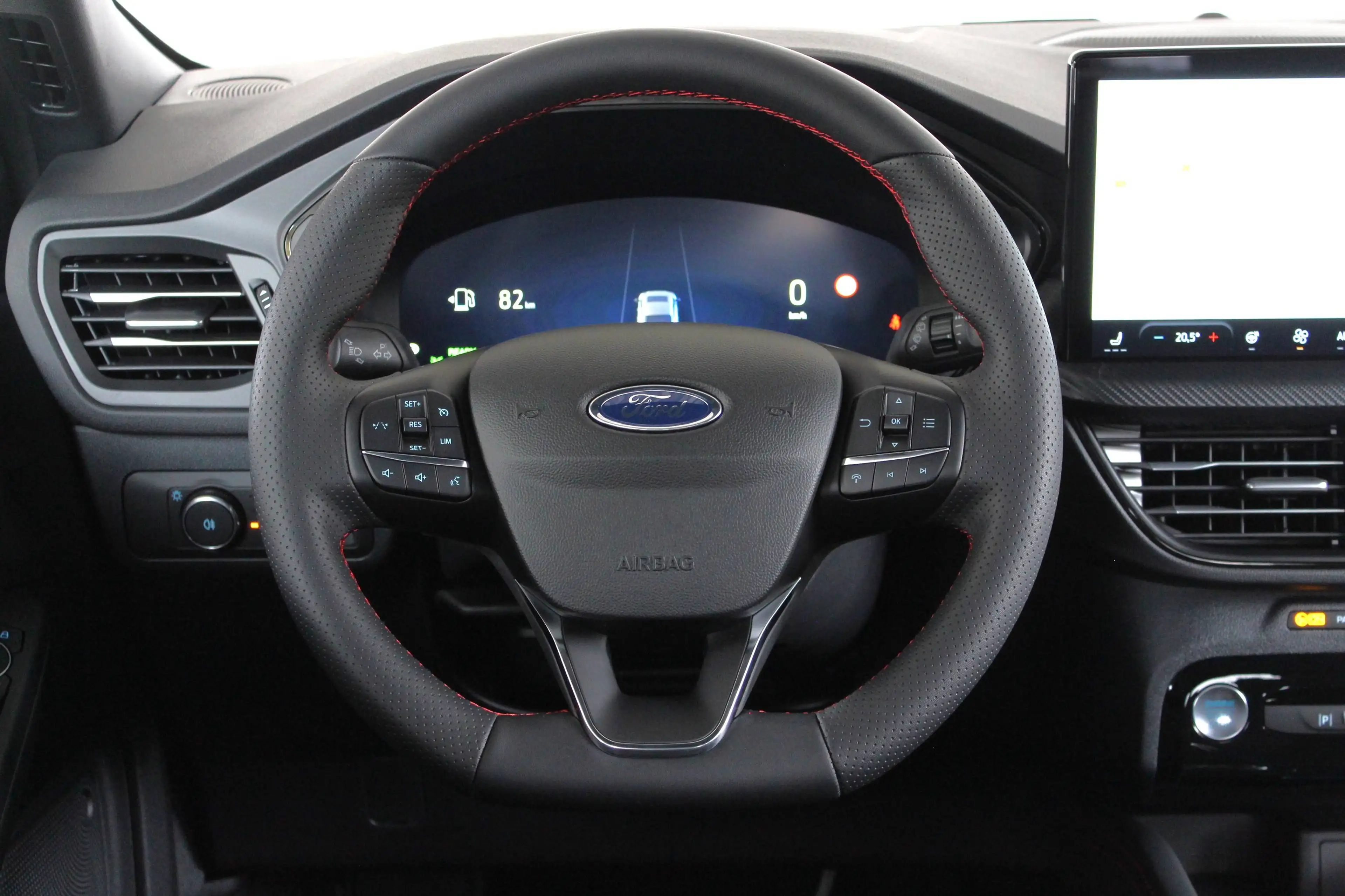 Ford Kuga ST-Line 4x4 Navi,SYNC 4,LED,RFK,PDC,WinPak — photo 6