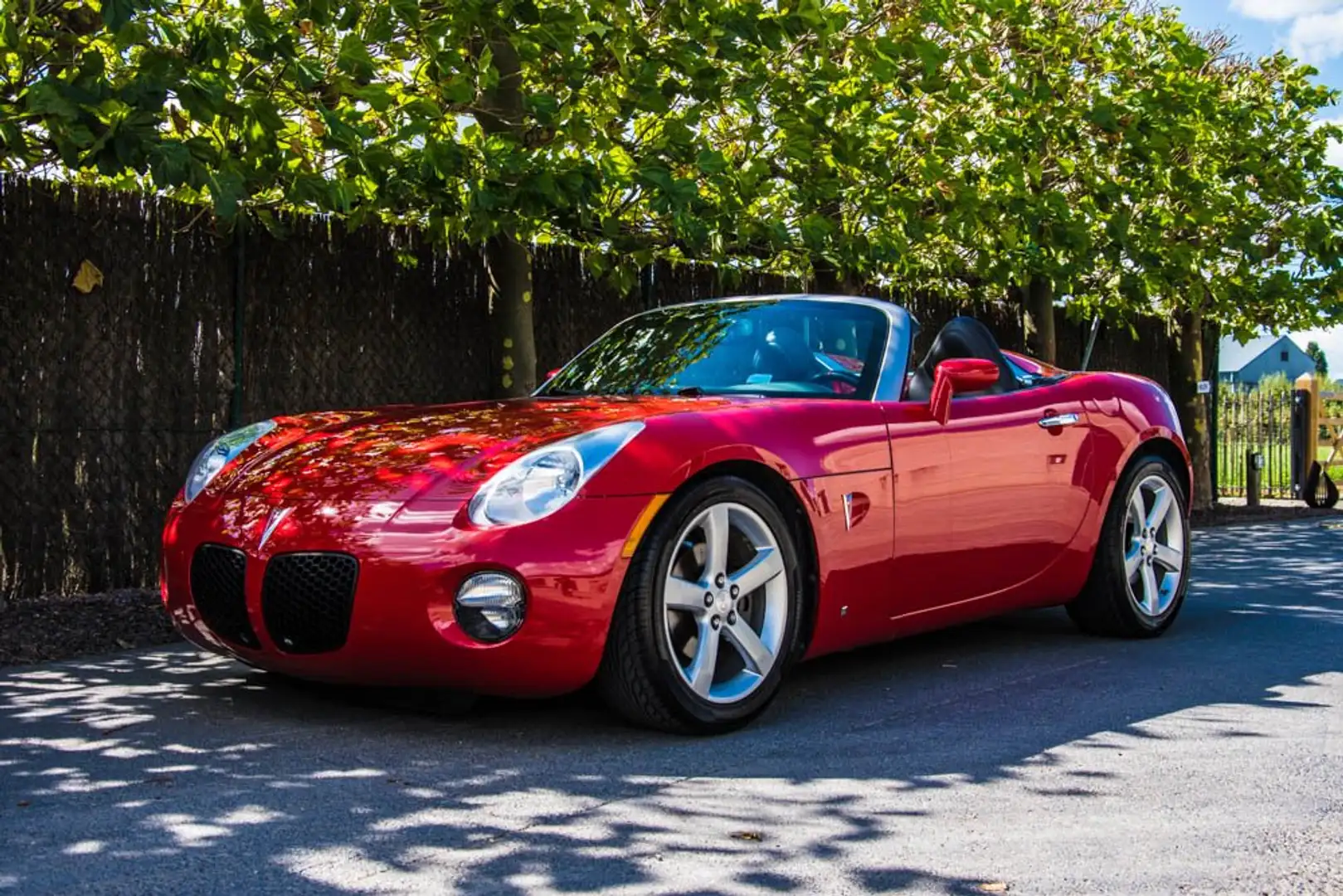 Pontiac Solstice 2.4 / ROADSTER / MANUAL / AIRCO / CC / 68.000 KM Rood - 2