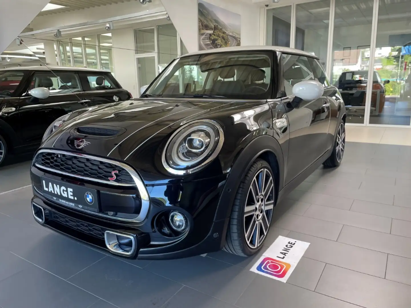 MINI Cooper S Navi Pano LED Leder PDC RFK crna - 1