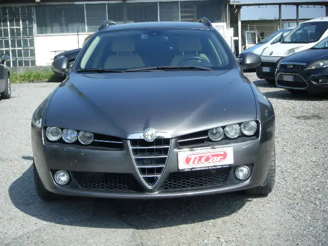 Alfa Romeo 159