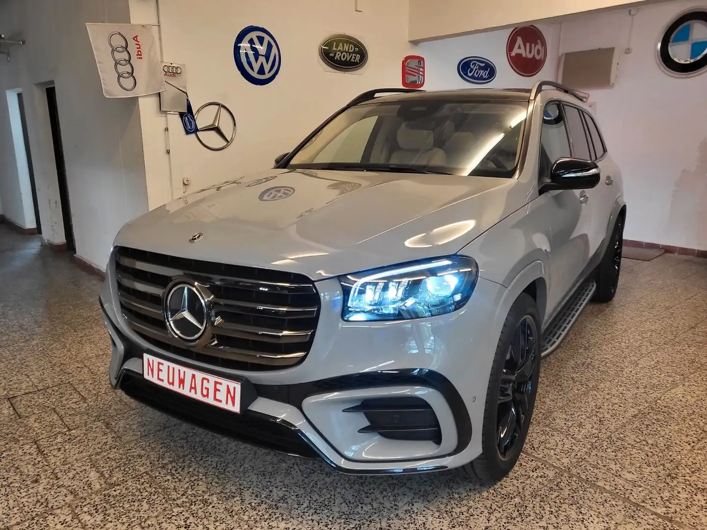 Mercedes-Benz GLS 450 d 4Matic AMG LINE "Mega Ausstattung " Gris - 1