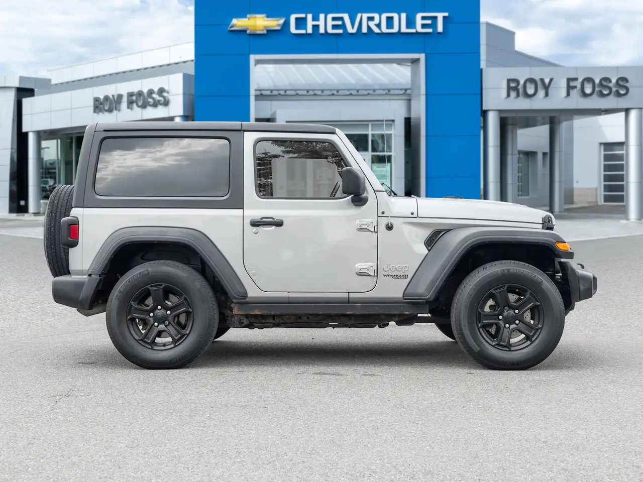 Jeep Wrangler снимка Jeep Wrangler
