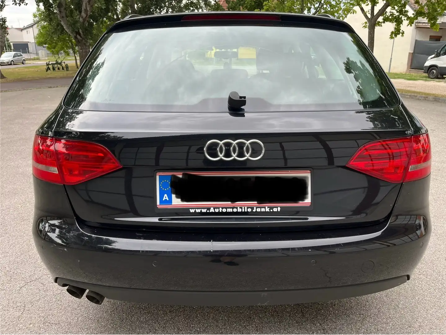 Audi A4 Avant 2,0 TDI DPF - 2