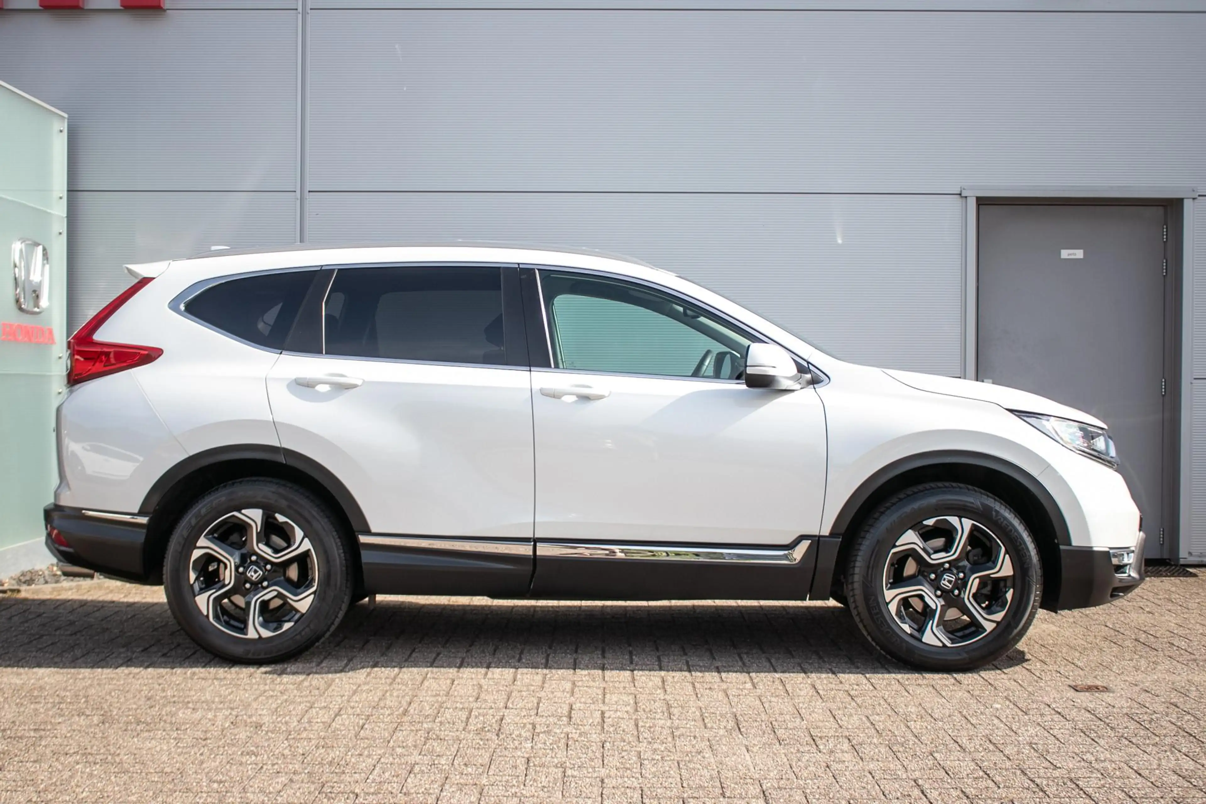 Honda CR-V 1.5 AWD AUT. Lifestyle - Dealerond. | Trekhaak | L — photo 2