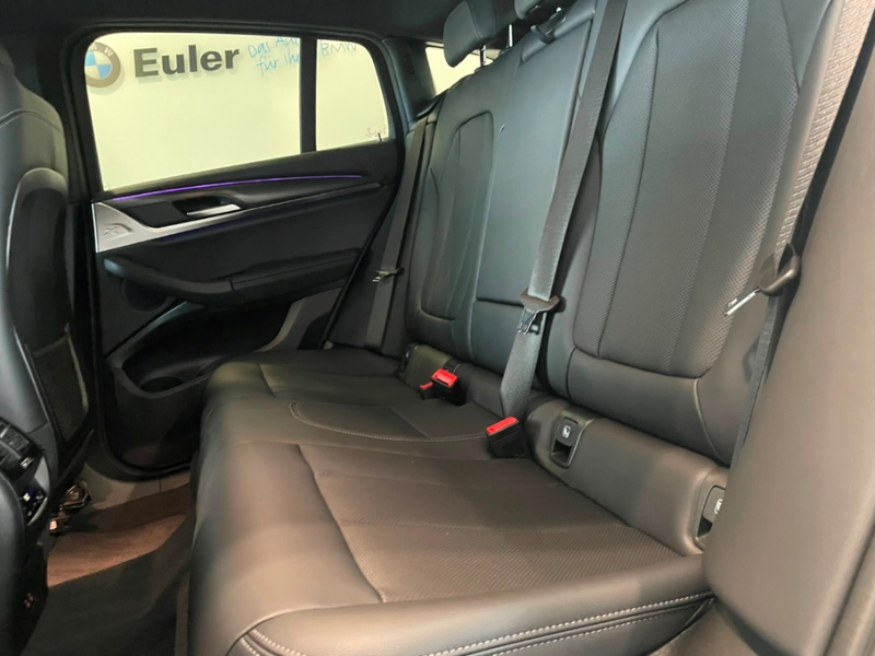 BMW X4 xDrive 20d Sportpaket Navi Digitales Cockpit LED B — photo 14