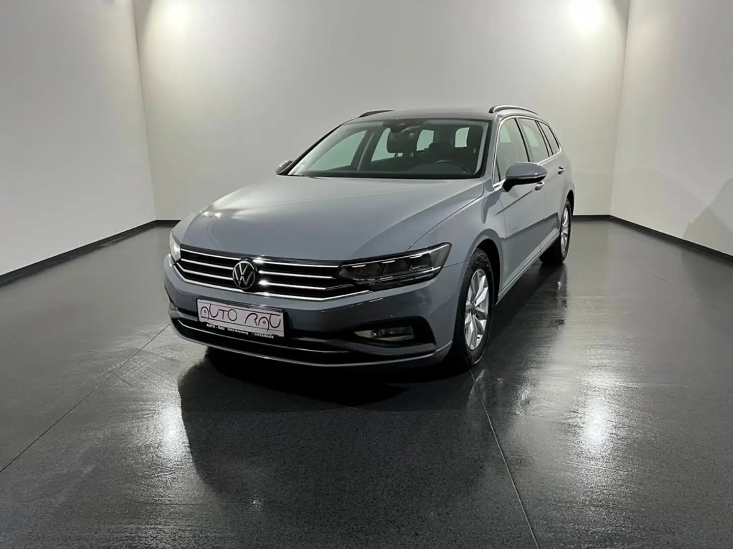 Volkswagen Passat Variant 2.0 TDI SCR Business DSG *LED*ACC*RFK* Gris - 2