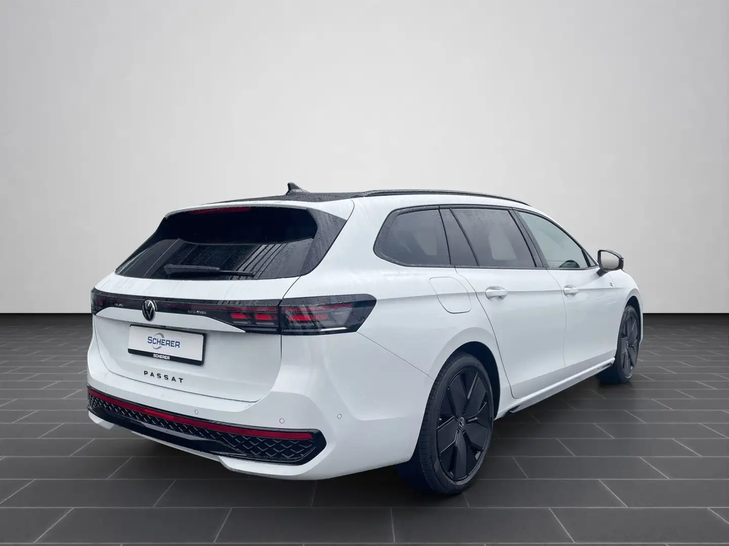 Volkswagen Passat Variant R-Line 2.0TDI 4MOTION Pano AHK Ha Weiß - 2