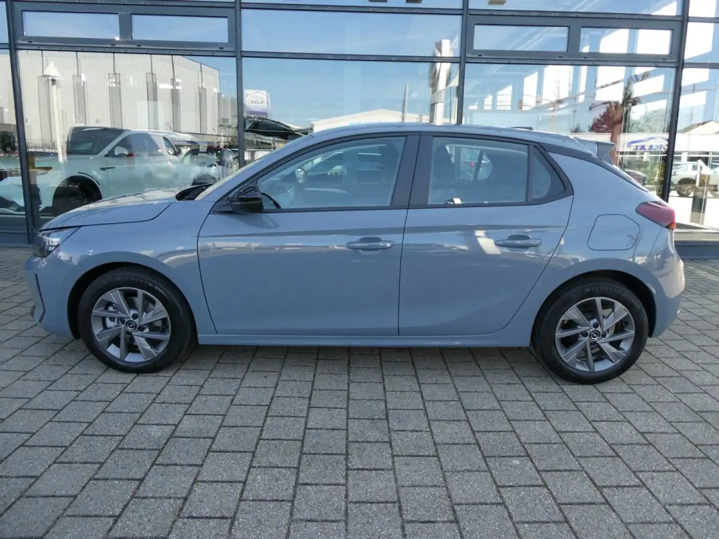 Opel Corsa F 1.2 Turbo Edition*LED*Apple*PDC*Alu*Komfort Серый - 2