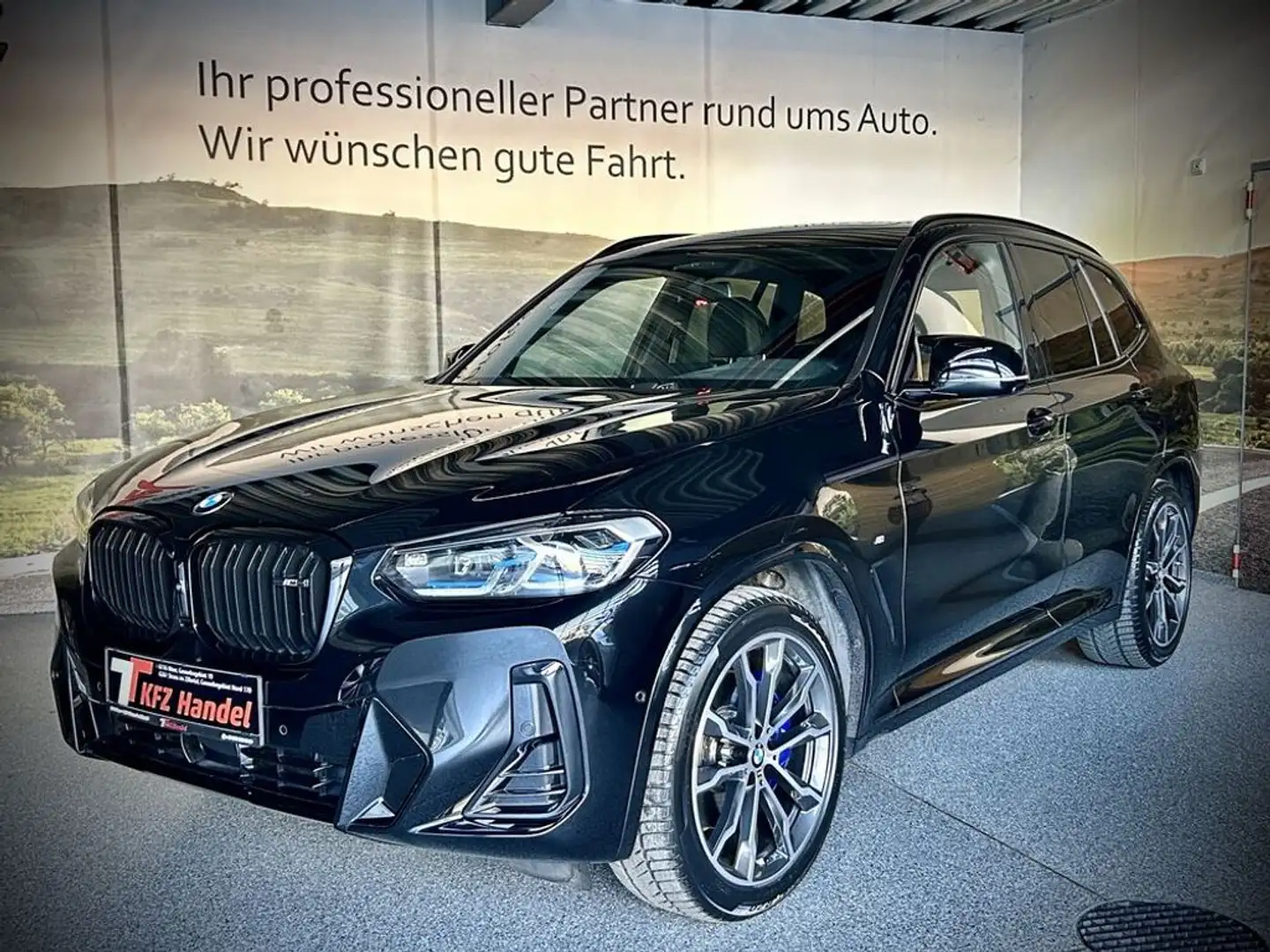 BMW X3 M 40d Schwarz - 1