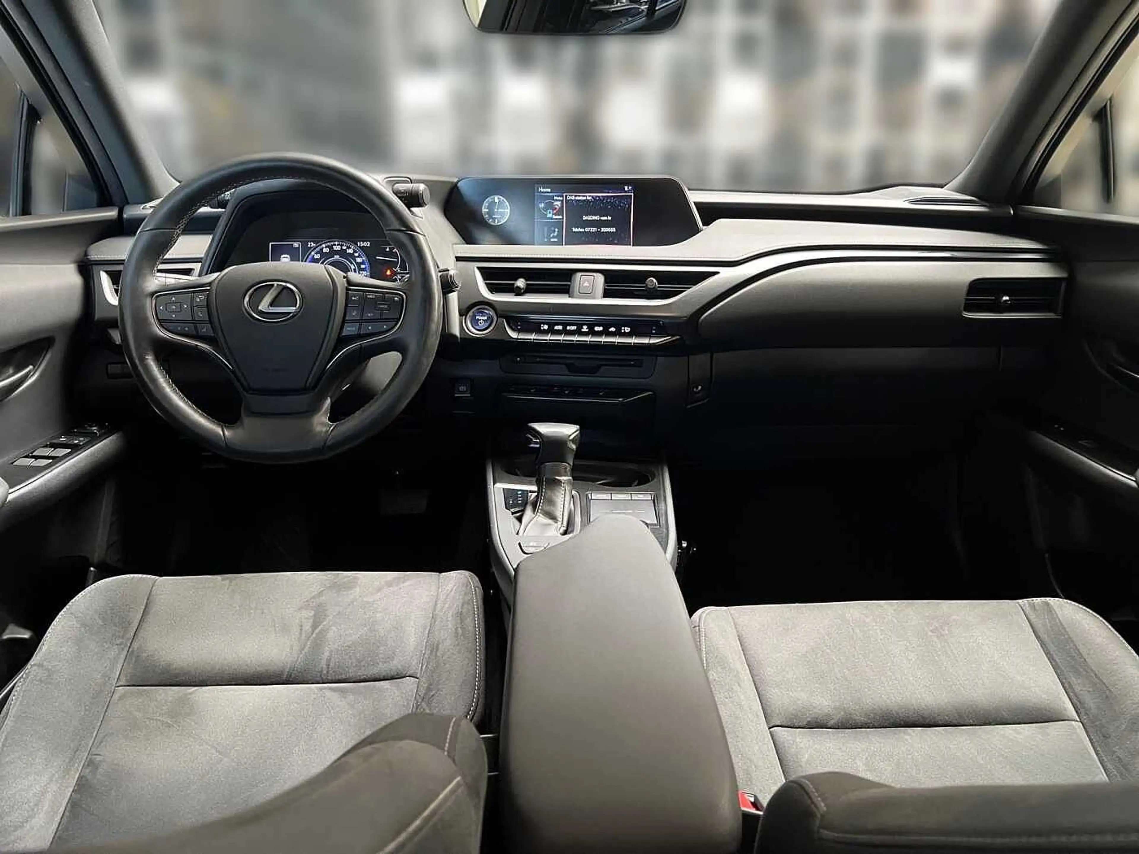 Lexus UX 250h 2.0 Hybrid Style Edition — photo 8