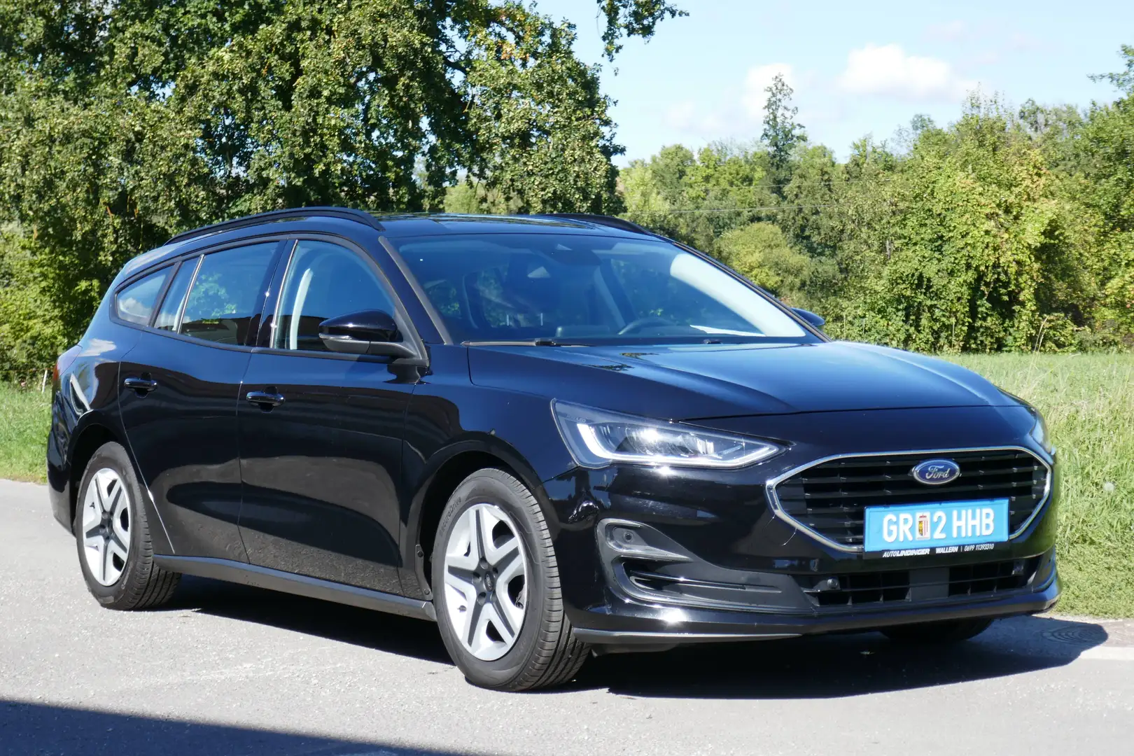 Ford Focus Cool&Connect Schwarz - 2