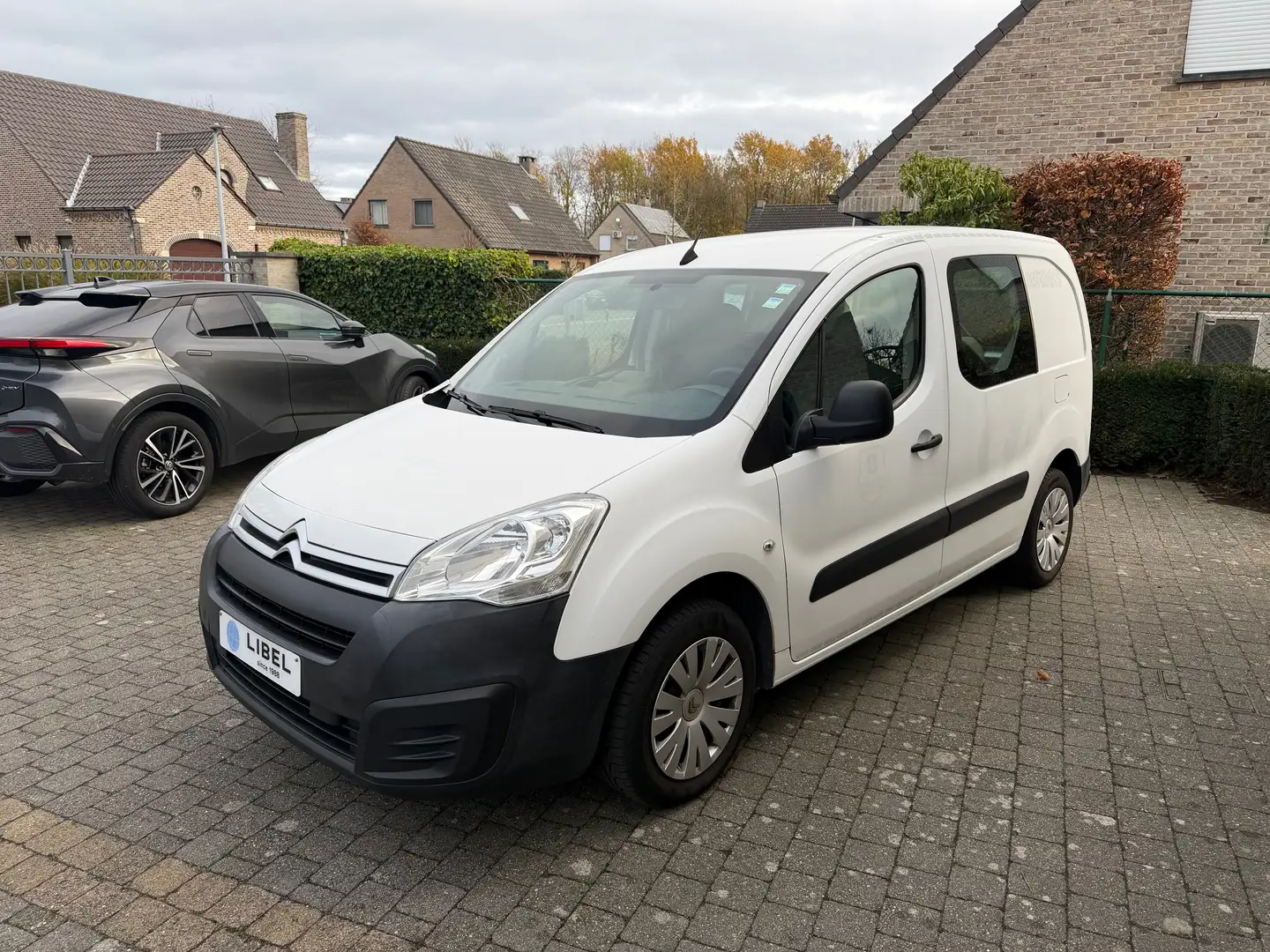 Citroen Berlingo Berlingo 1.6 BlueHDi ***NAVI/GARANTIE*** - 1