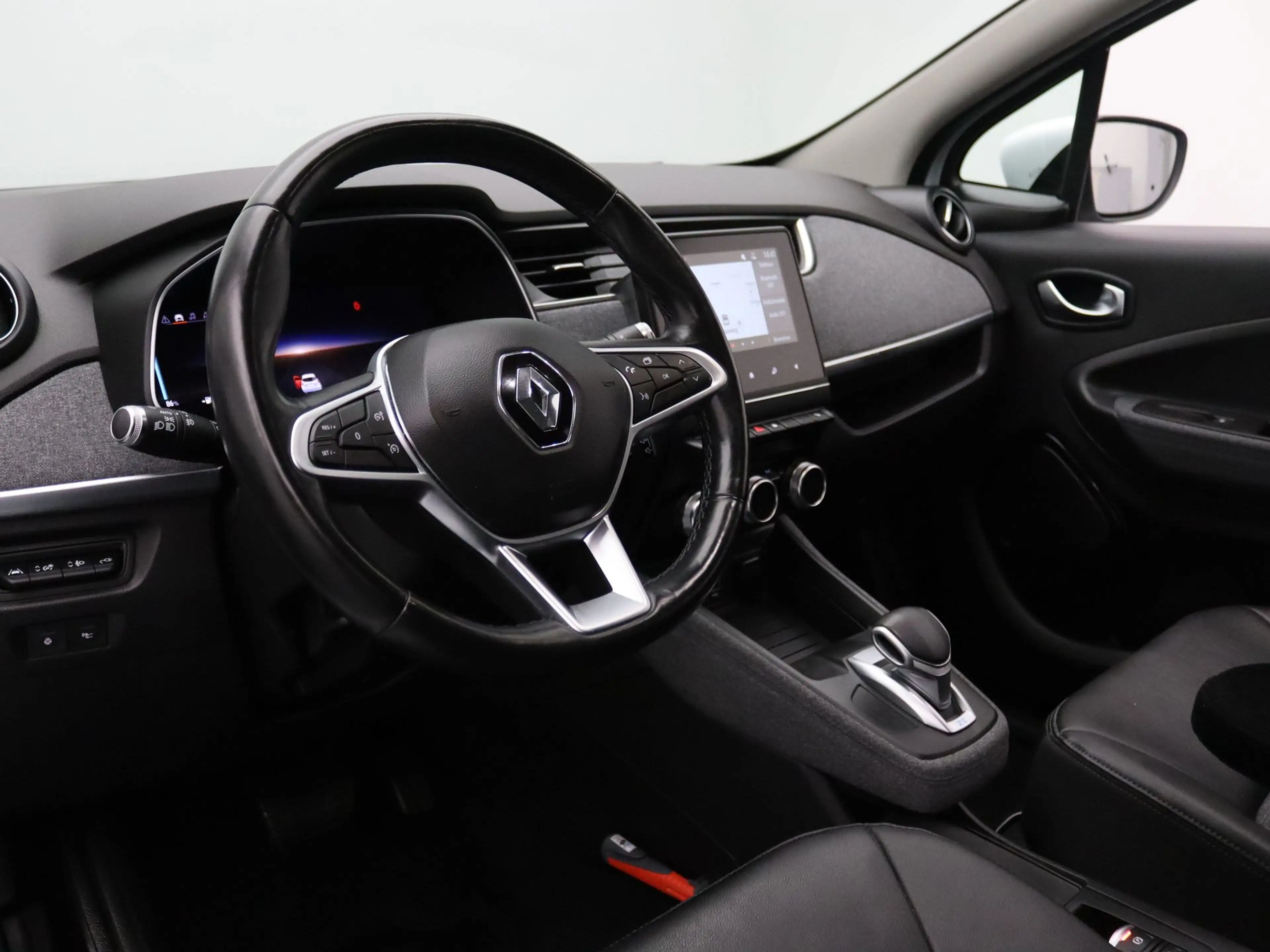 Renault ZOE R135 Intens 52 kWh KOOPBATTERIJ Apple Carplay/Andr — photo 4