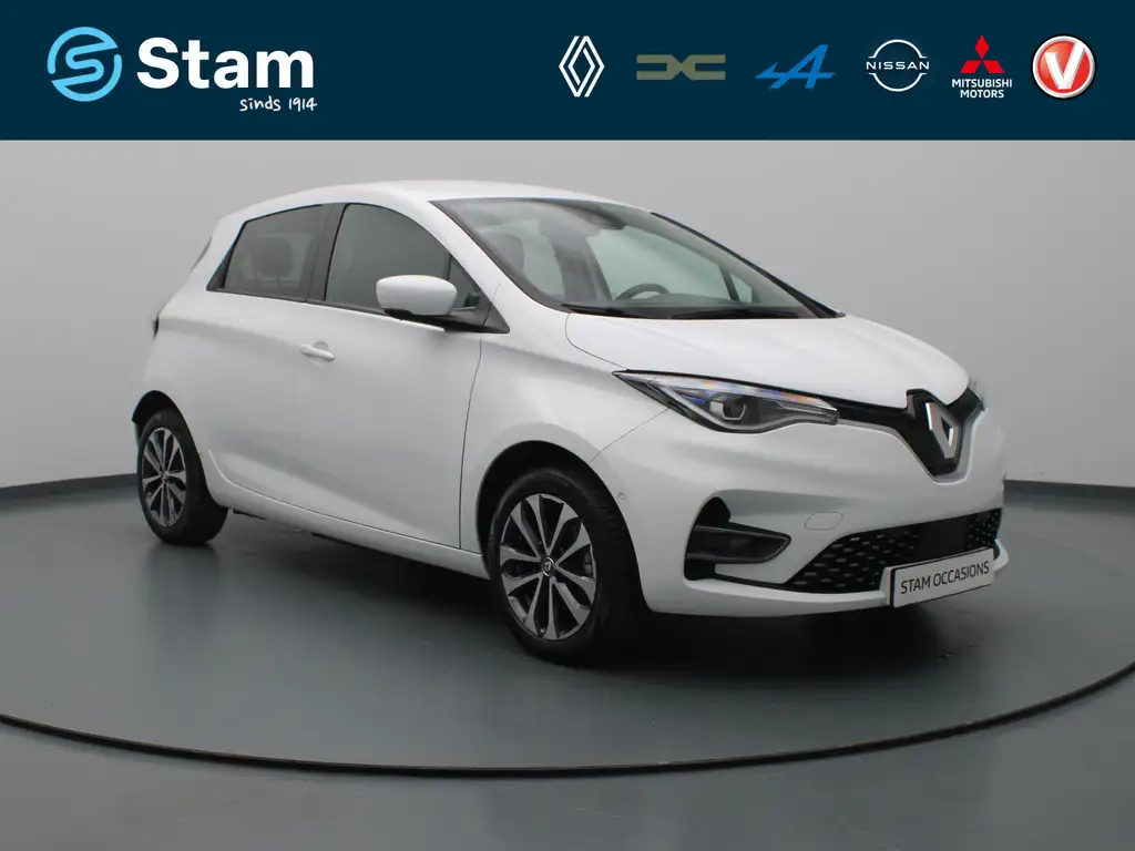 Renault ZOE 2021 из Европы — купить под ключ