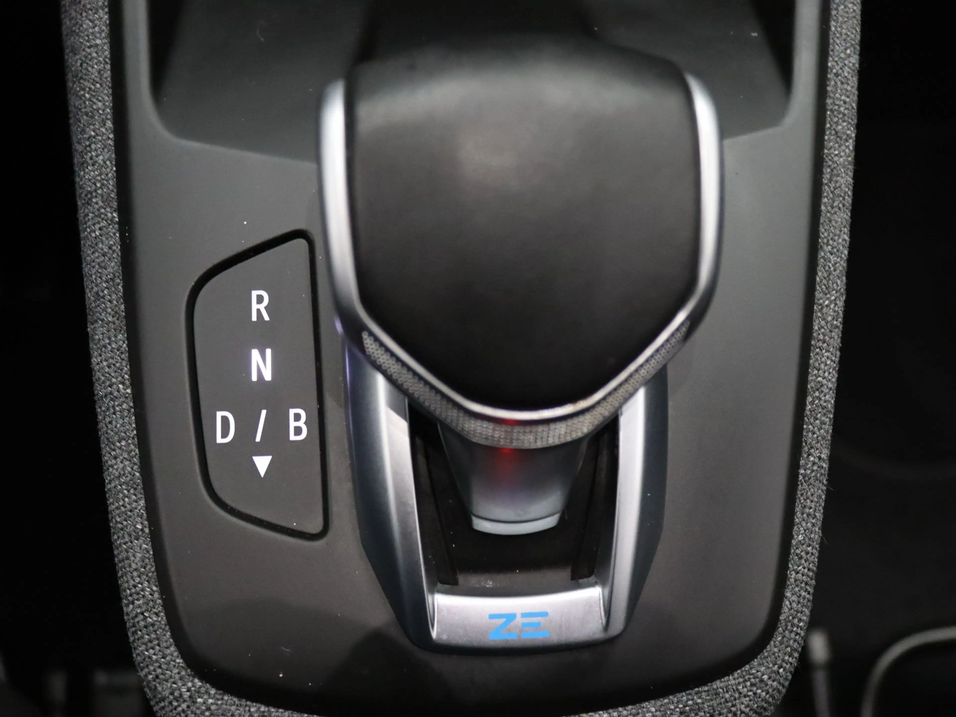 Renault ZOE R135 Intens 52 kWh KOOPBATTERIJ Apple Carplay/Andr — photo 17