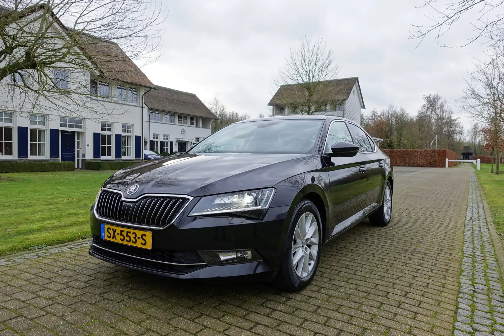 Skoda Superb 1.4 TSI ACT Ambition Business | Trekhaak | DAB | P Schwarz - 2