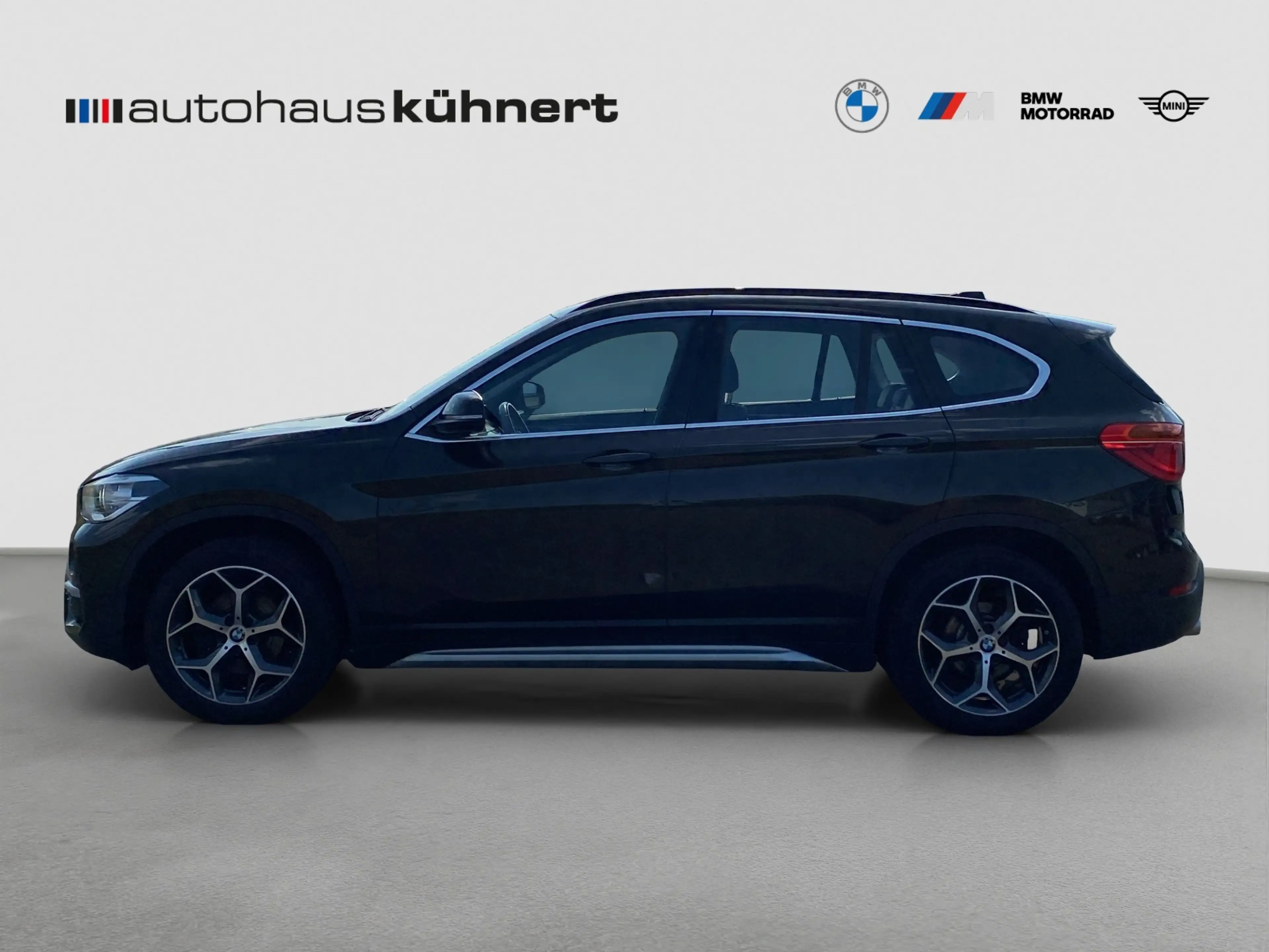 BMW X1 xDrive 18d LED SpurAss AHK Navi ParkAss AUT — photo 4