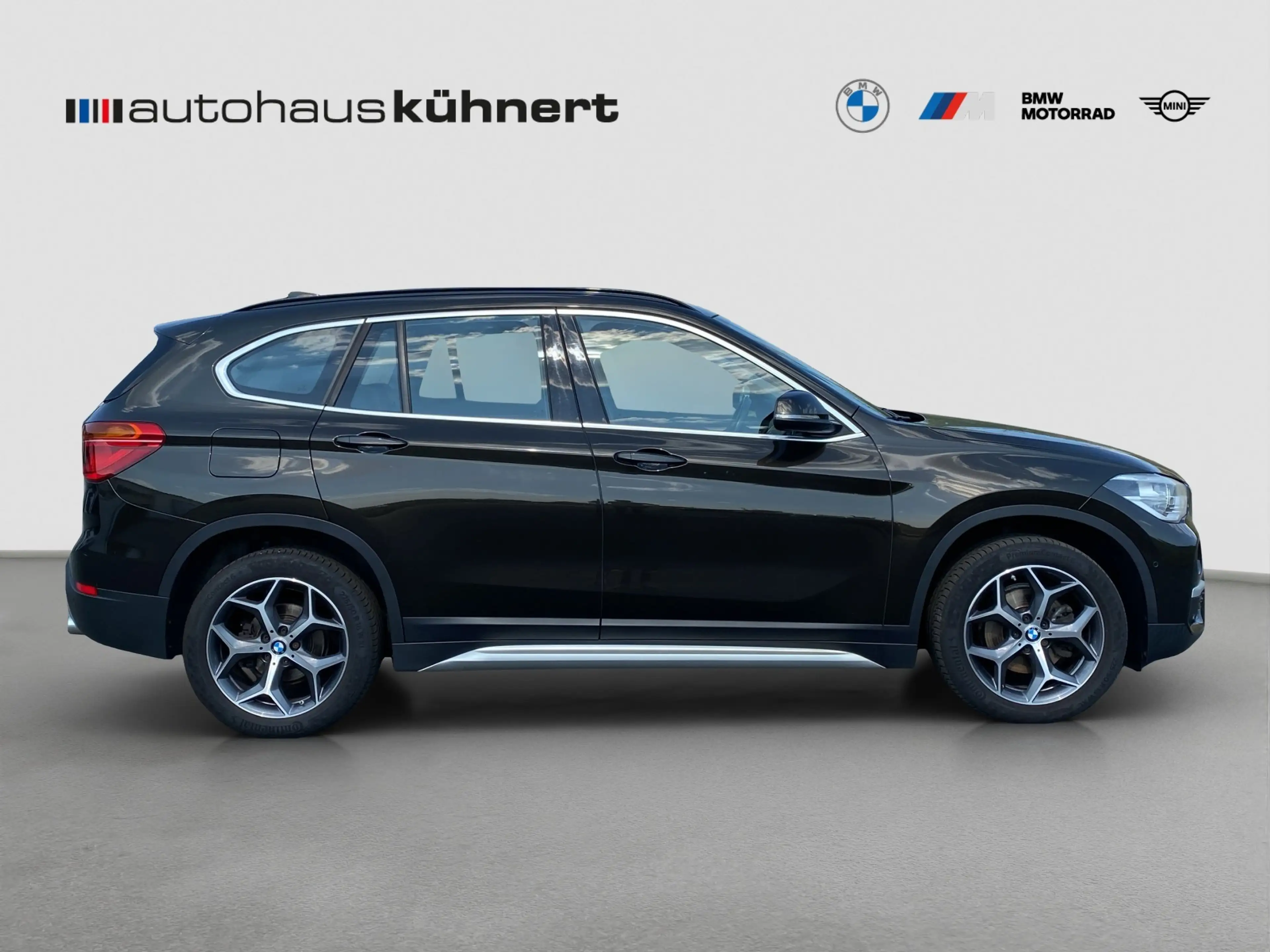 BMW X1 xDrive 18d LED SpurAss AHK Navi ParkAss AUT — photo 8