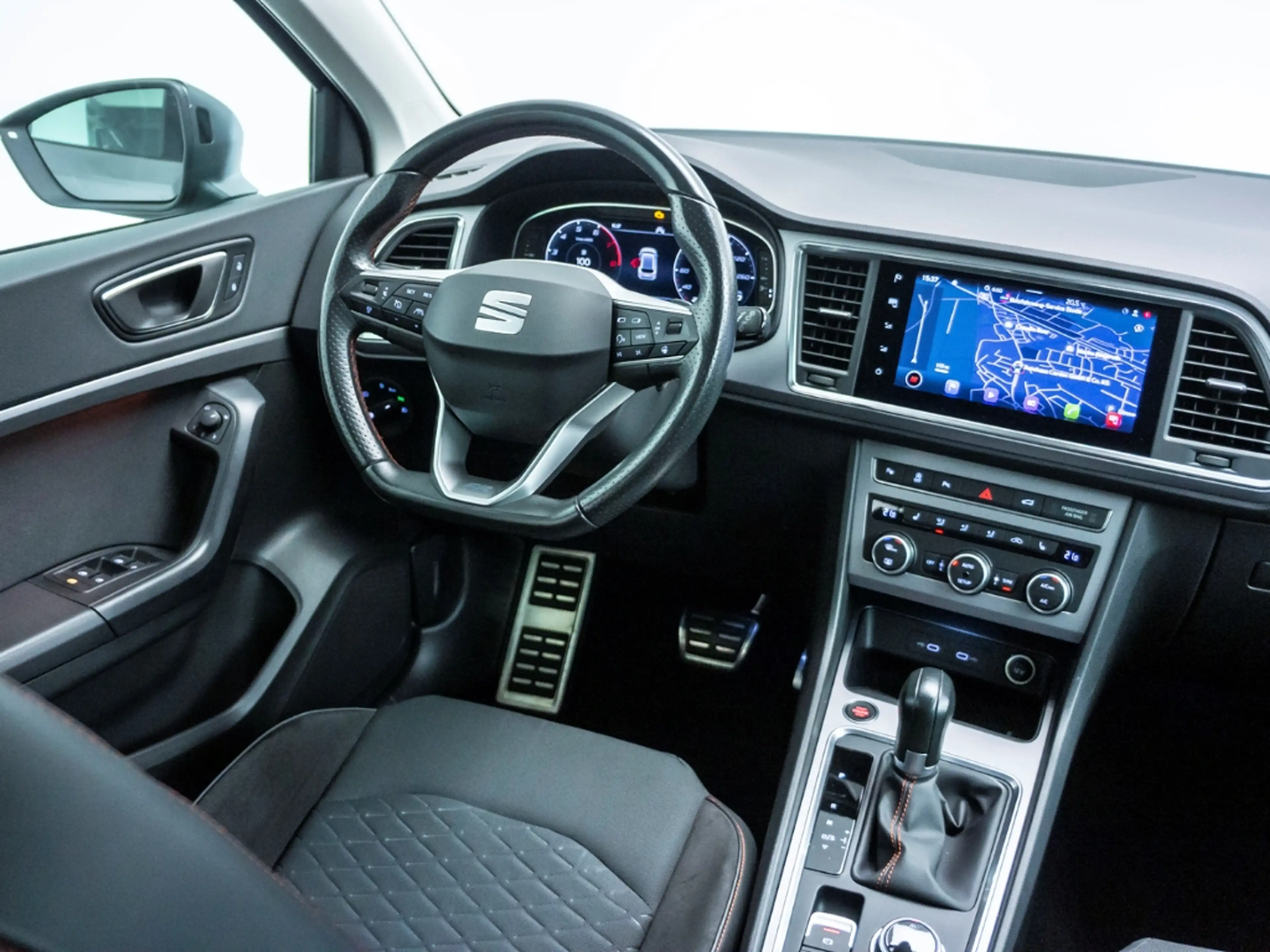 SEAT Ateca FR Automatik Navi AHK Freispreche Bordcomputer (1 — photo 15