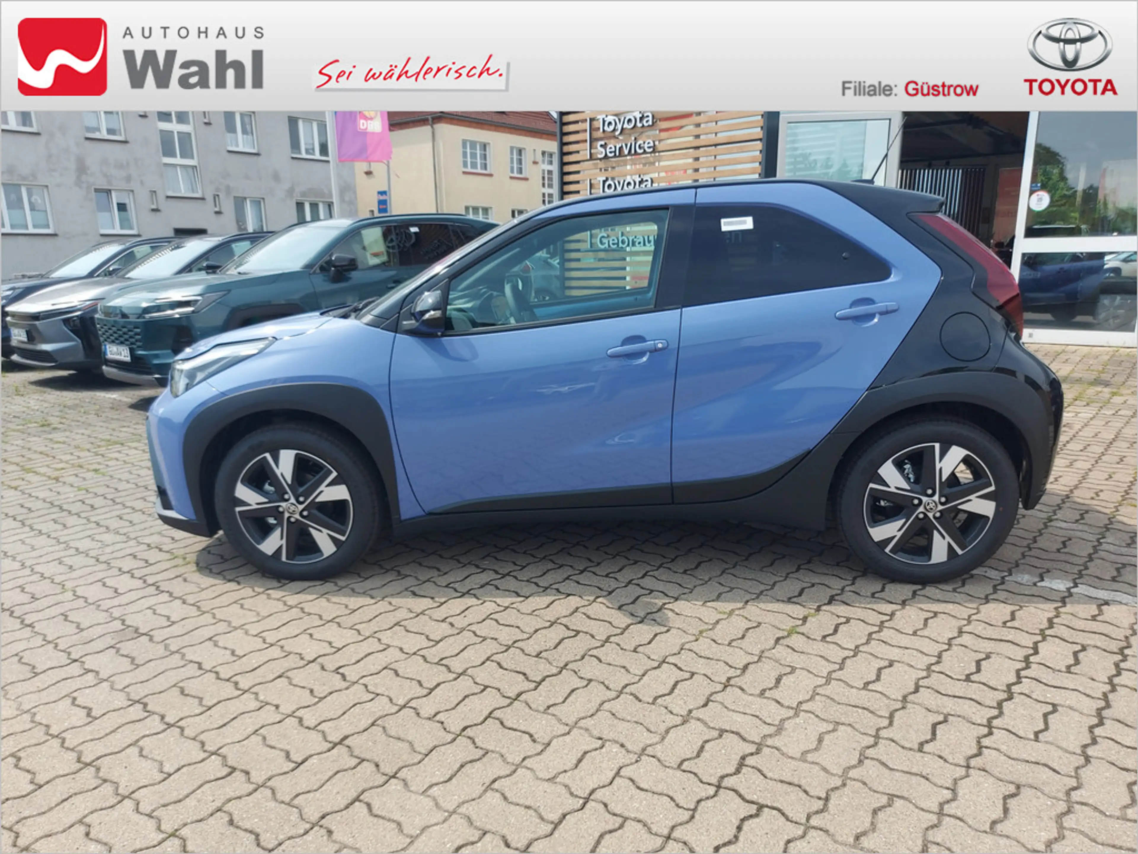 Toyota Aygo X 1.5 Hybrid Teamplayer — photo 3