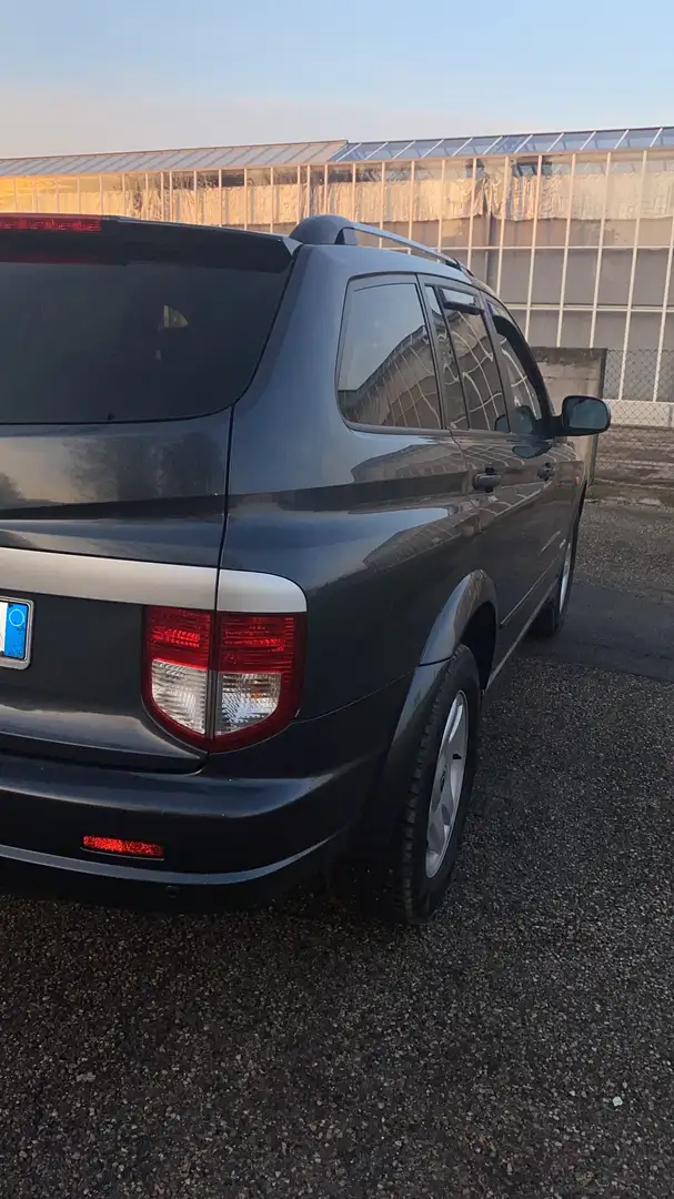 SsangYong Kyron 2.0 xdi Plus Blau - 2