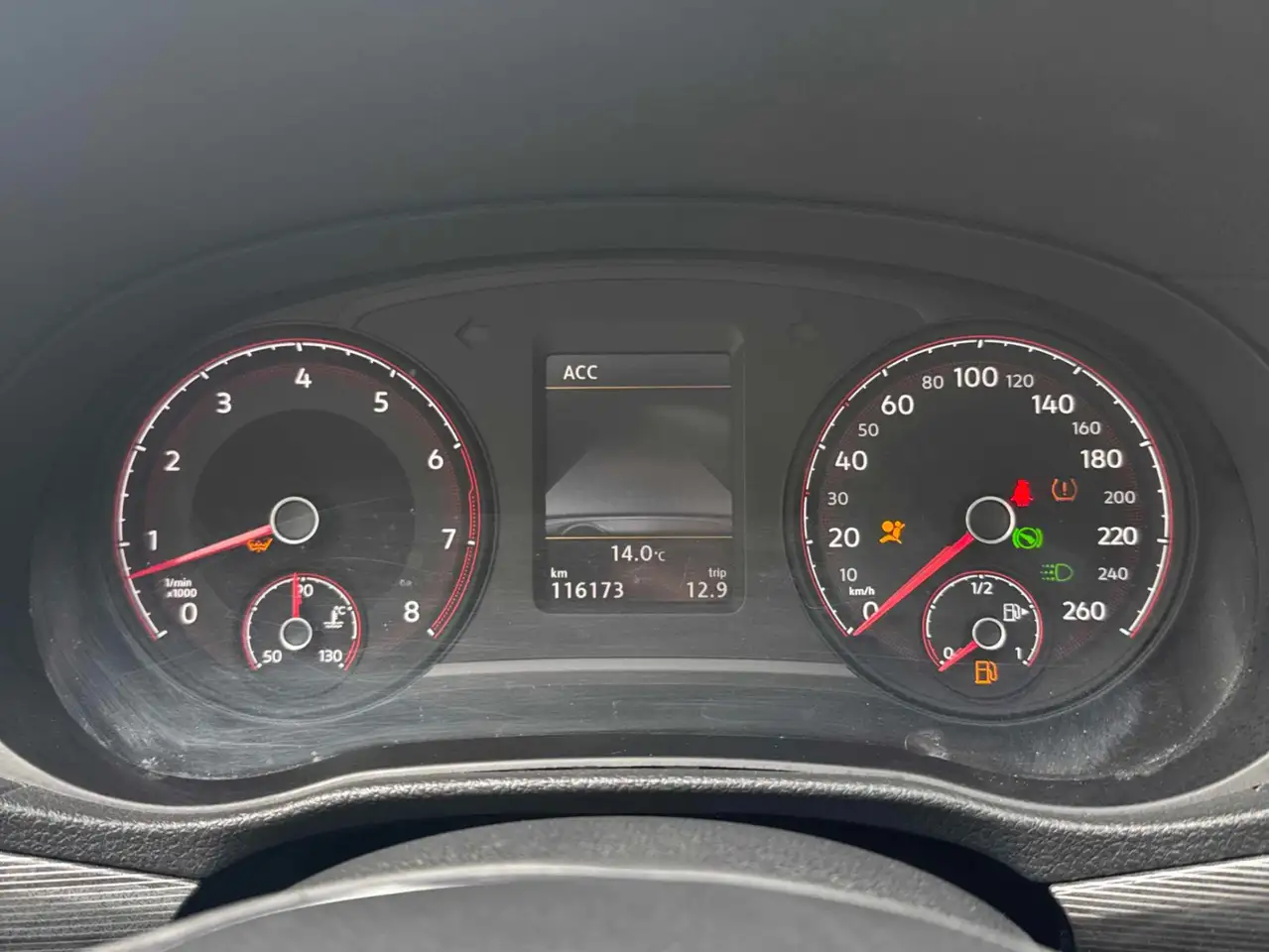 Volkswagen Passat снимка Volkswagen Passat