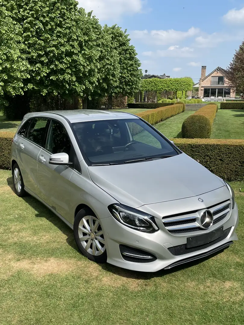 Mercedes-Benz B 180 7G-DCT/Benzine/ 12Maanden Garantie! - 2