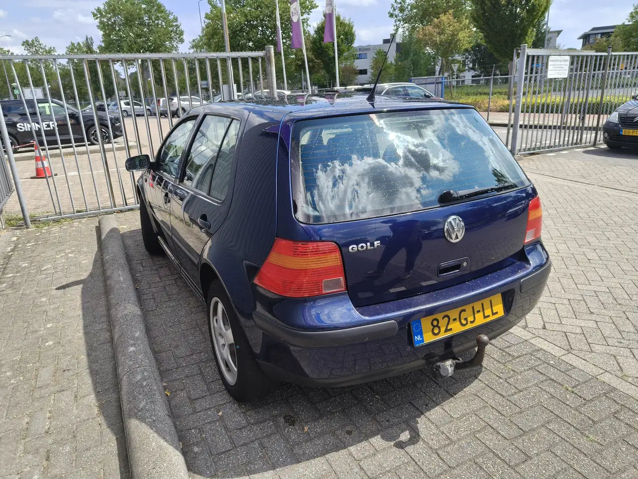 Volkswagen Golf 1.6-16V Trendline, foto 3