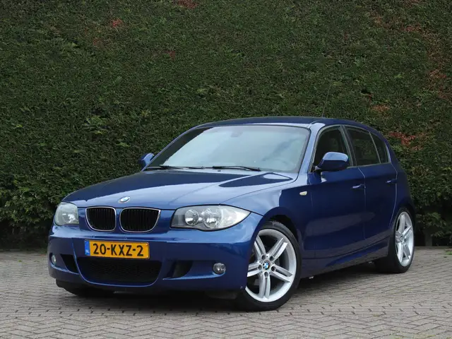 BMW 118 1-serie 118i Business Line M Sport | nieuwe kettin