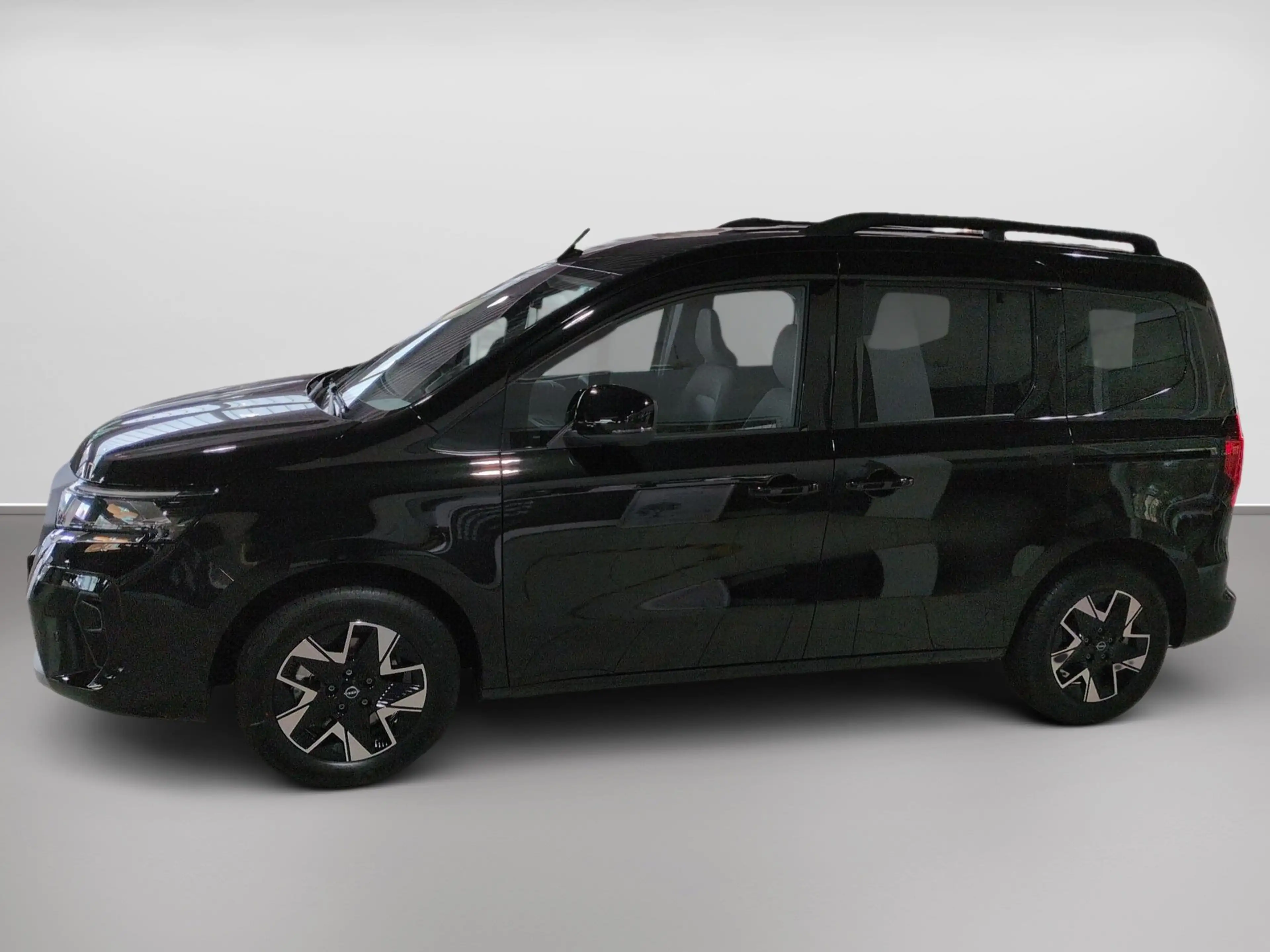 Nissan Townstar Kombi DIG-T 130 L1 2.0t Tekna Aut. — photo 4