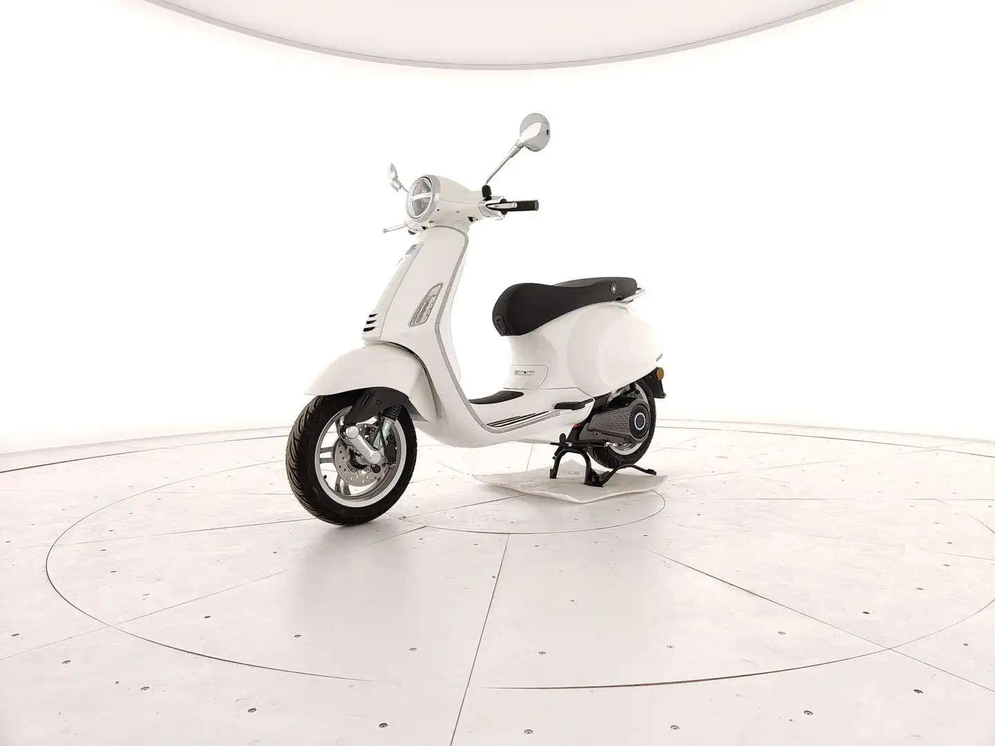 Vespa Elettrica PRIMAVERA ELETTRICA BIANCO - 1