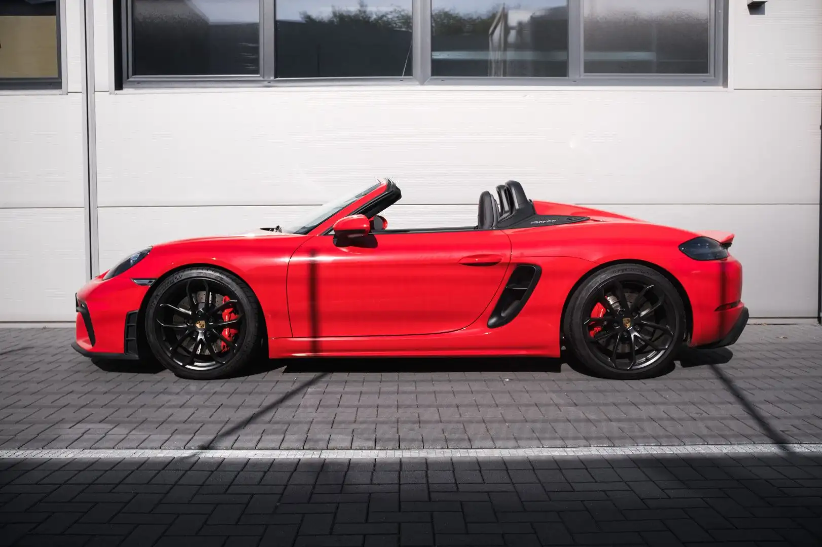 Porsche Boxster 718 Spyder-SportChrono-BOSE-Sitzh.-18Weg Rot - 1