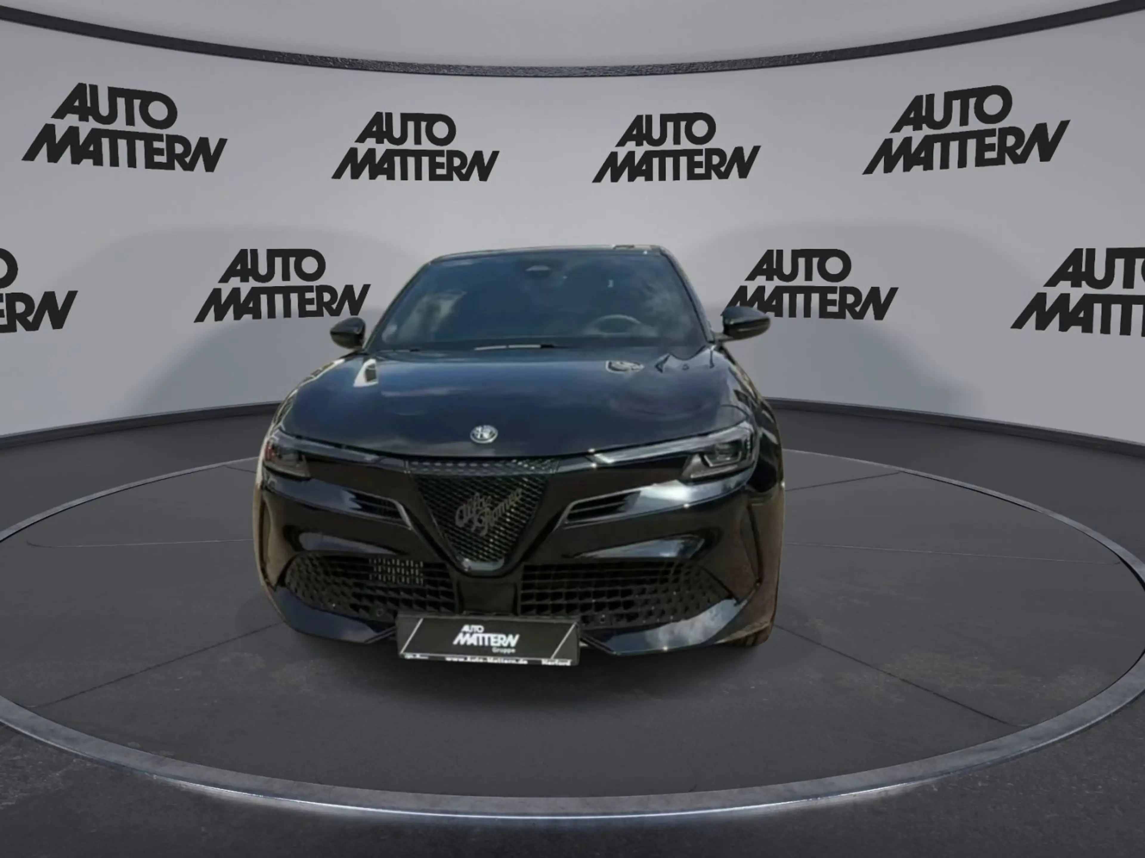 Alfa Romeo Junior 1.2 VGT Mild Hybrid Ti +18" +Tech-Paket — photo 3