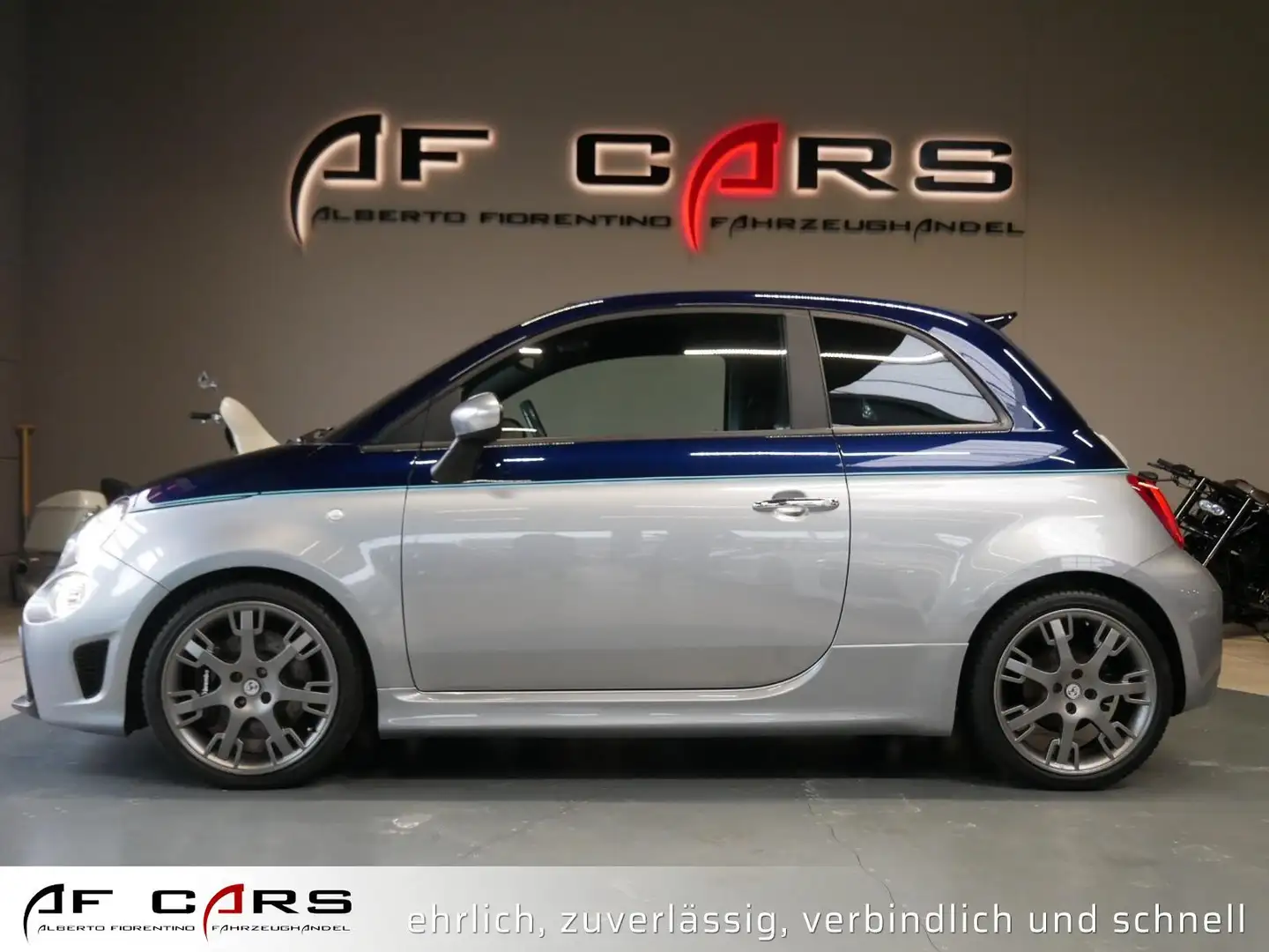 Abarth 695C 695 C Rivale 175th Anniversary  C  Cabrio Xenon Blau - 2
