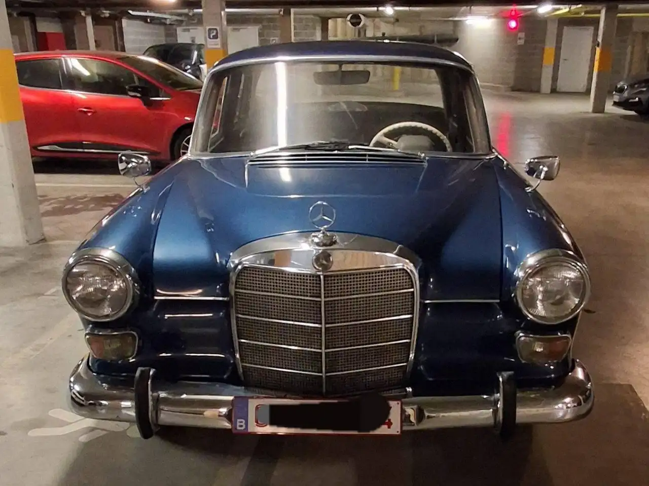 Mercedes-Benz 200, foto 12