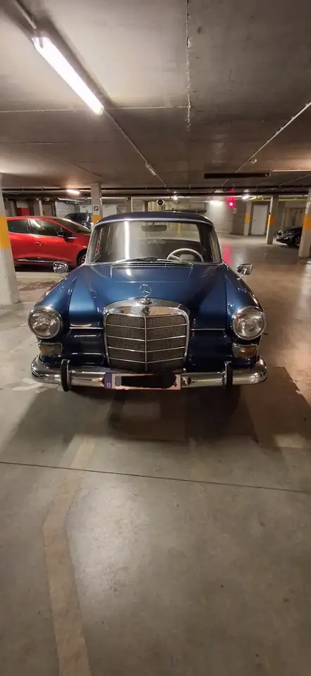 Mercedes-Benz 200, foto 3